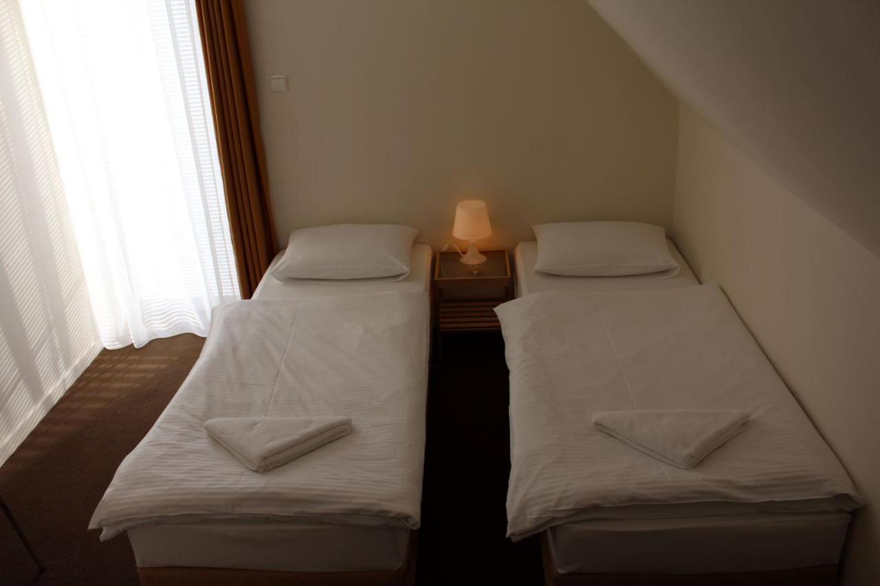 Pokoj Vivat Mierzyn  Chambre photo